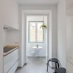 Sunny House - Bright 2 Bedroom W/ Office Lissabon