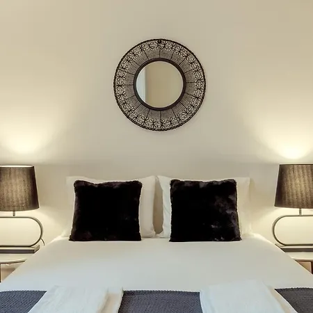 Sunny House - Bright 2 Bedroom W/ Office Apartmán *