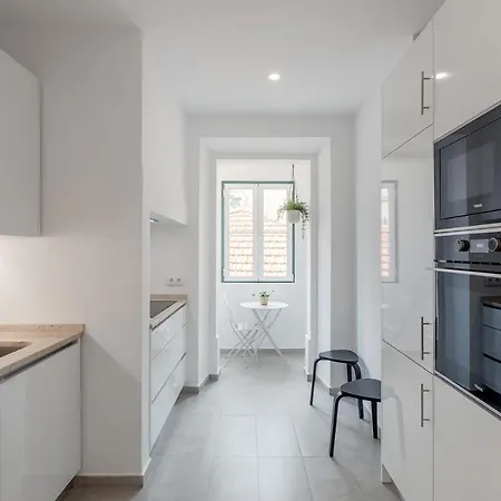 Sunny House - Bright 2 Bedroom W/ Office 아파트 *