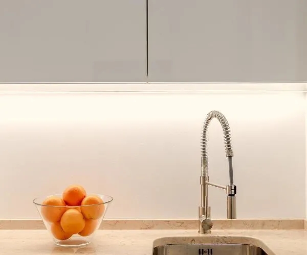 アパート Sunny House - Bright 2 Bedroom W/ Office リスボン